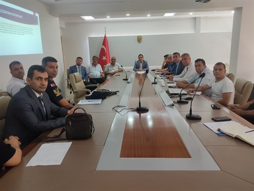 2023-2024 Eğitim Öğretim Yılında Alınacak Asayiş ve Trafik Tedbirleri Toplantısı yapıldı.